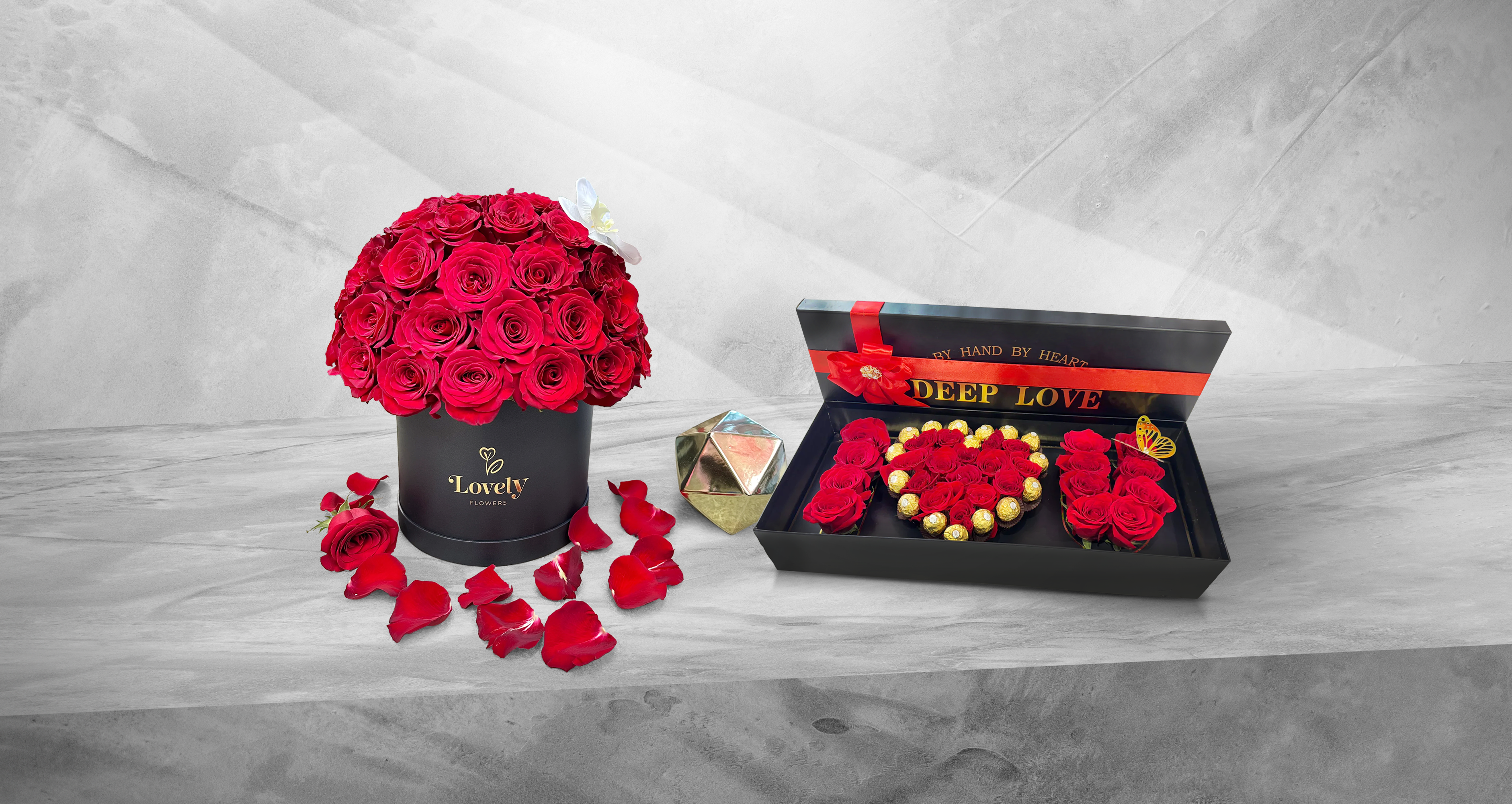 Lovely Roses Box and Chocolates Lovely Roses Box and Chocolates