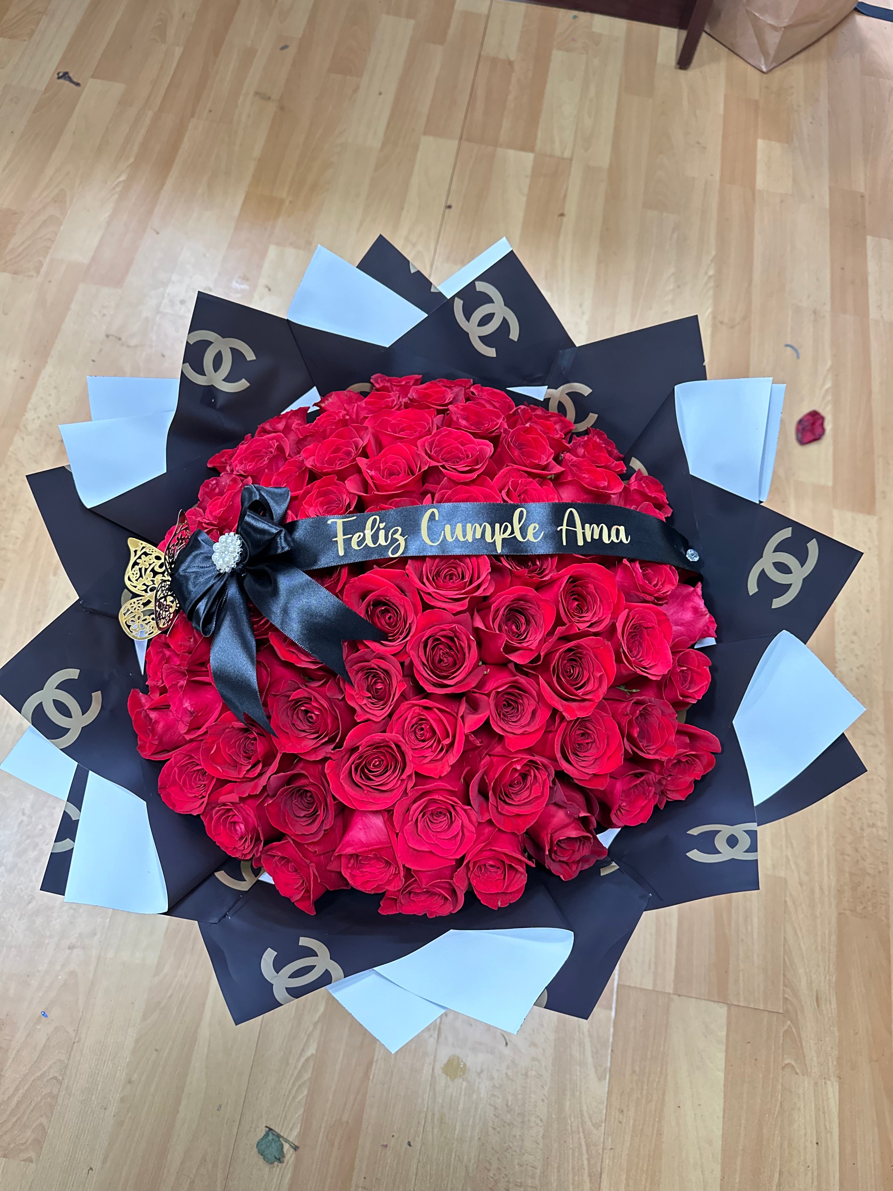 75 Roses with Channel Paper – Lovely Flowers