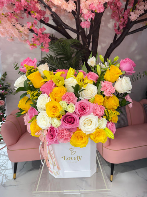 Mix Flowers corner white box