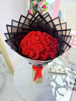 25 Everlasting Rose Bouquet ~ Ramo Buchon Rosas Eternas