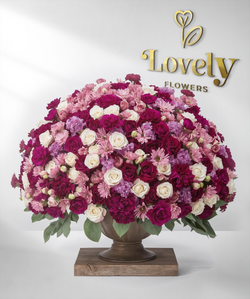 Luxurious Pink and Cream Grand Floral Centerpiece