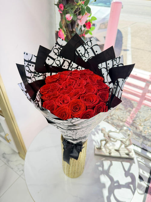 25 Everlasting Dior Roses Bouquet ~ Ramo Buchon Rosas Eterno Dior