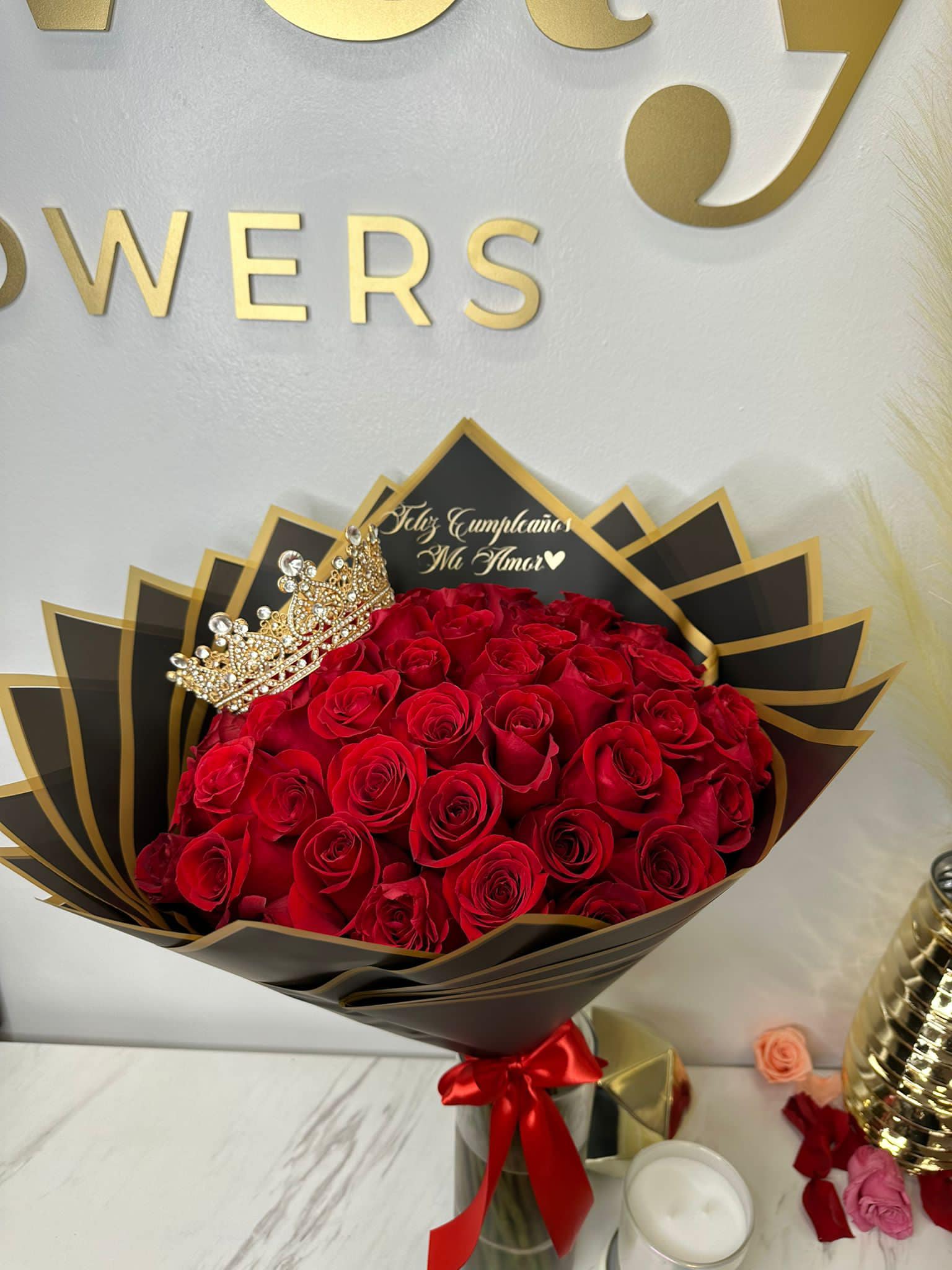 50 Red Roses – Lovely Flowers