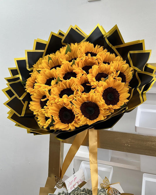 20 Sunflowers black and gold edge