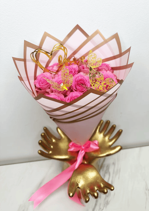 12 Pink Roses Model #2