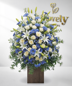 Grand Azure and Cream Botanical Tower