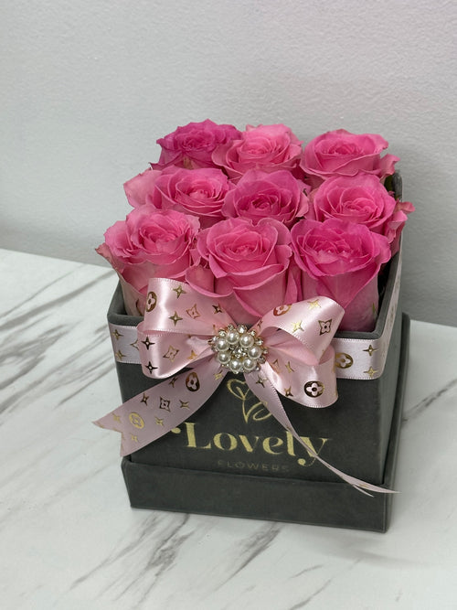 Caja de 9 rosas