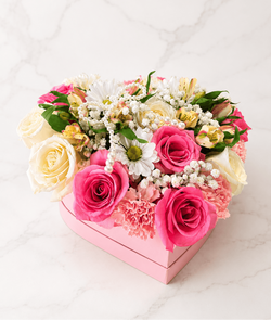 Pearl Bloom Mini Heart Box