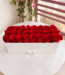 Flat White Red rose Luxury Box