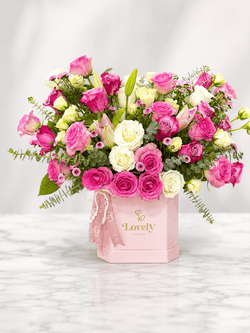 Lovely Pink Corner Box, 35 Roses and mix flowers