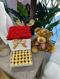 Ferrero Drawer Eternity Roses Box