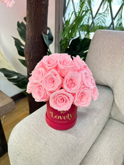 Round Box Eternal Roses