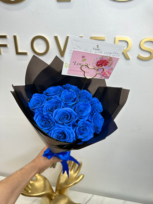 12 Blue Roses