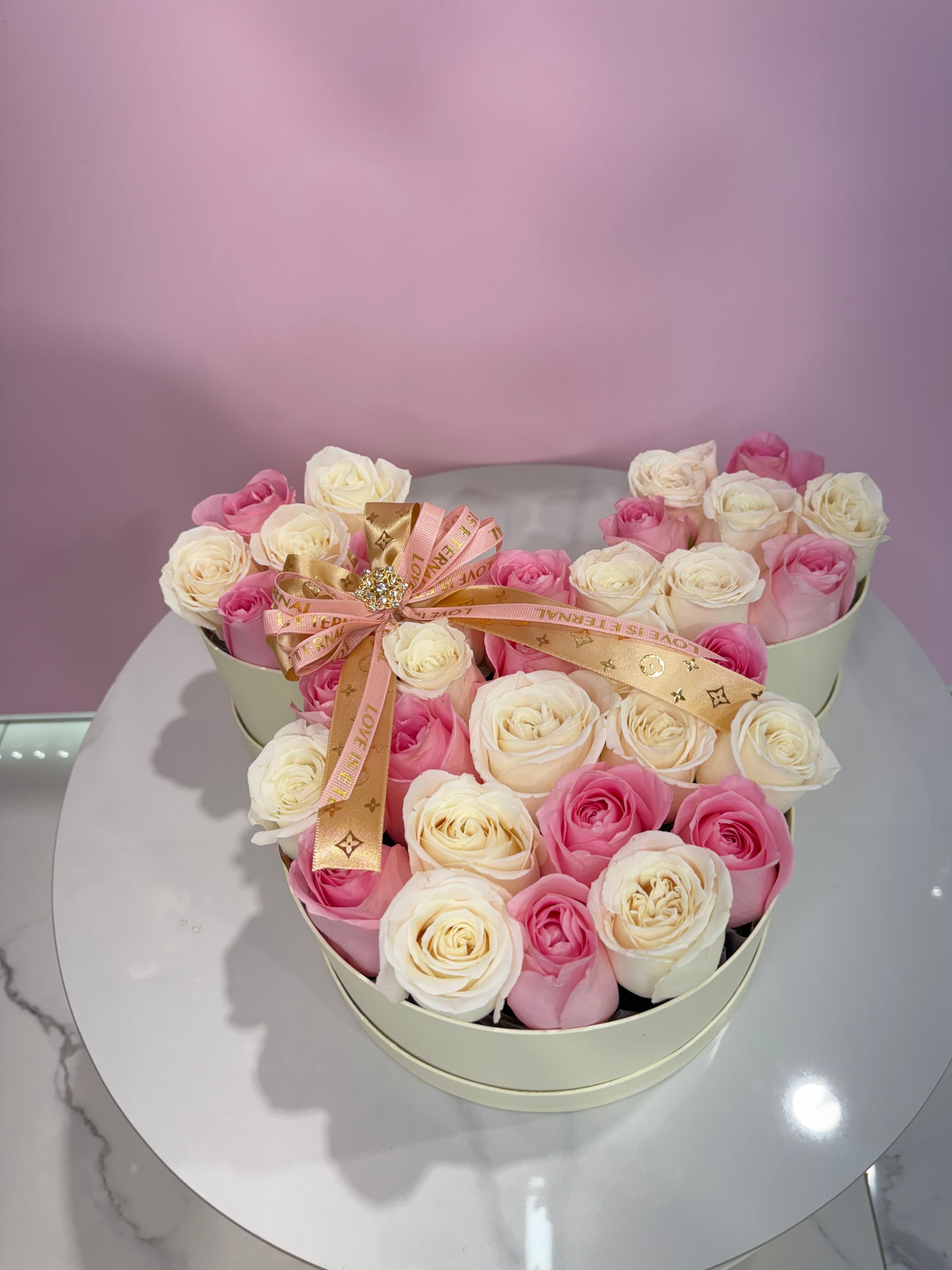 Mickey Box White & Pink