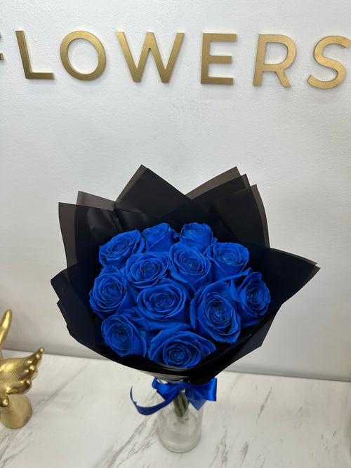 12 Blue Roses