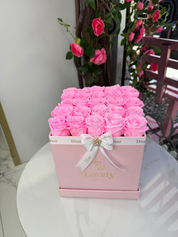 Square Pink Everlasting Rose Box