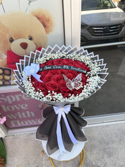 50 Glitter Red Roses ~ Black Wrapping White Rim