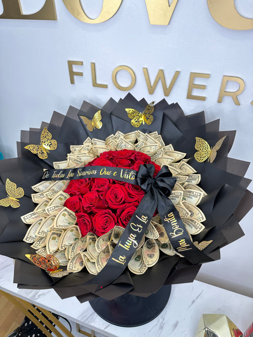 money bouquet with red roses