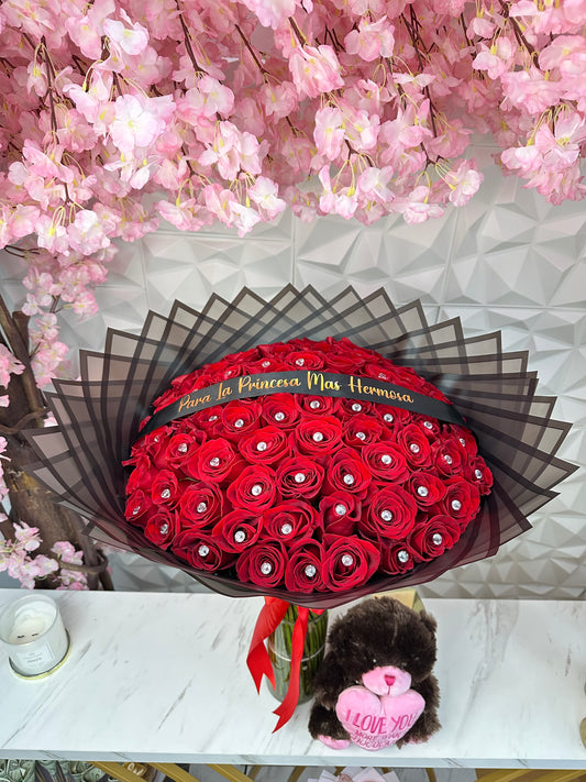 75 Red Roses black wrapping black rim