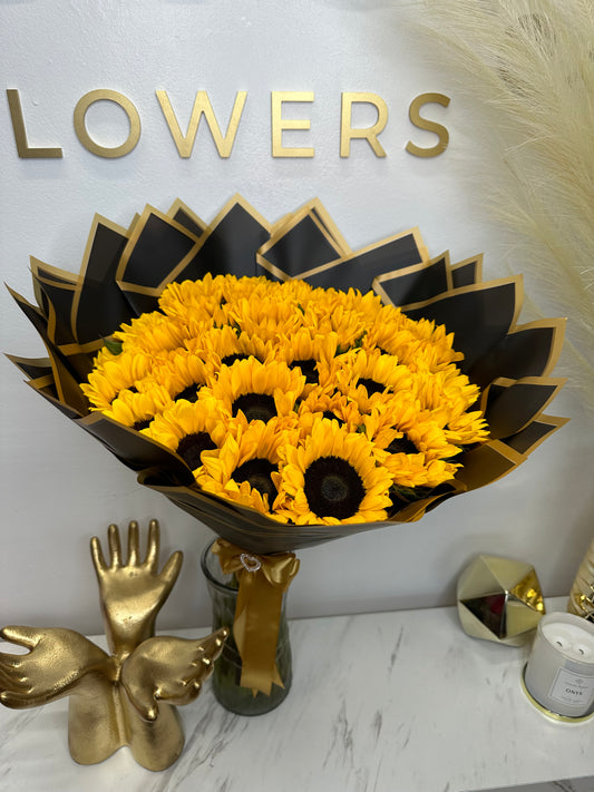 20 Sunflowers with black / gold paper