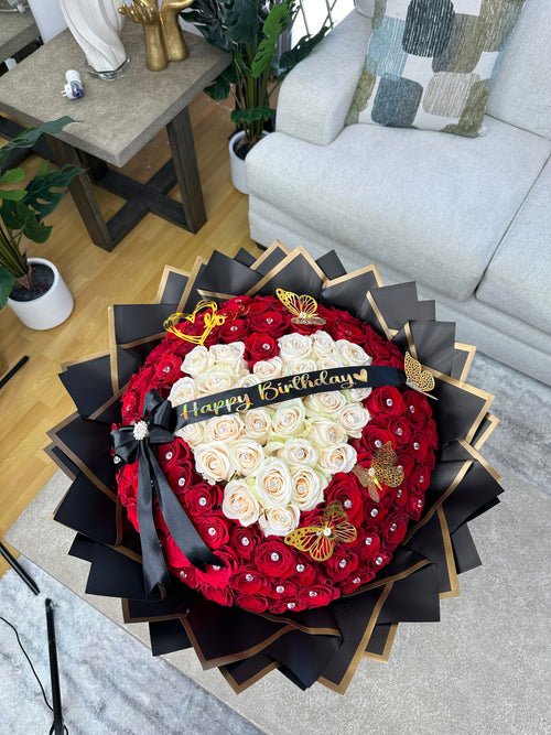 100 Red Roses + White Heart