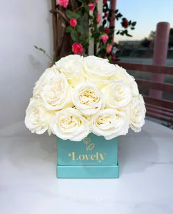 Elegant Small Tiffany Square Box with 25 White Roses
