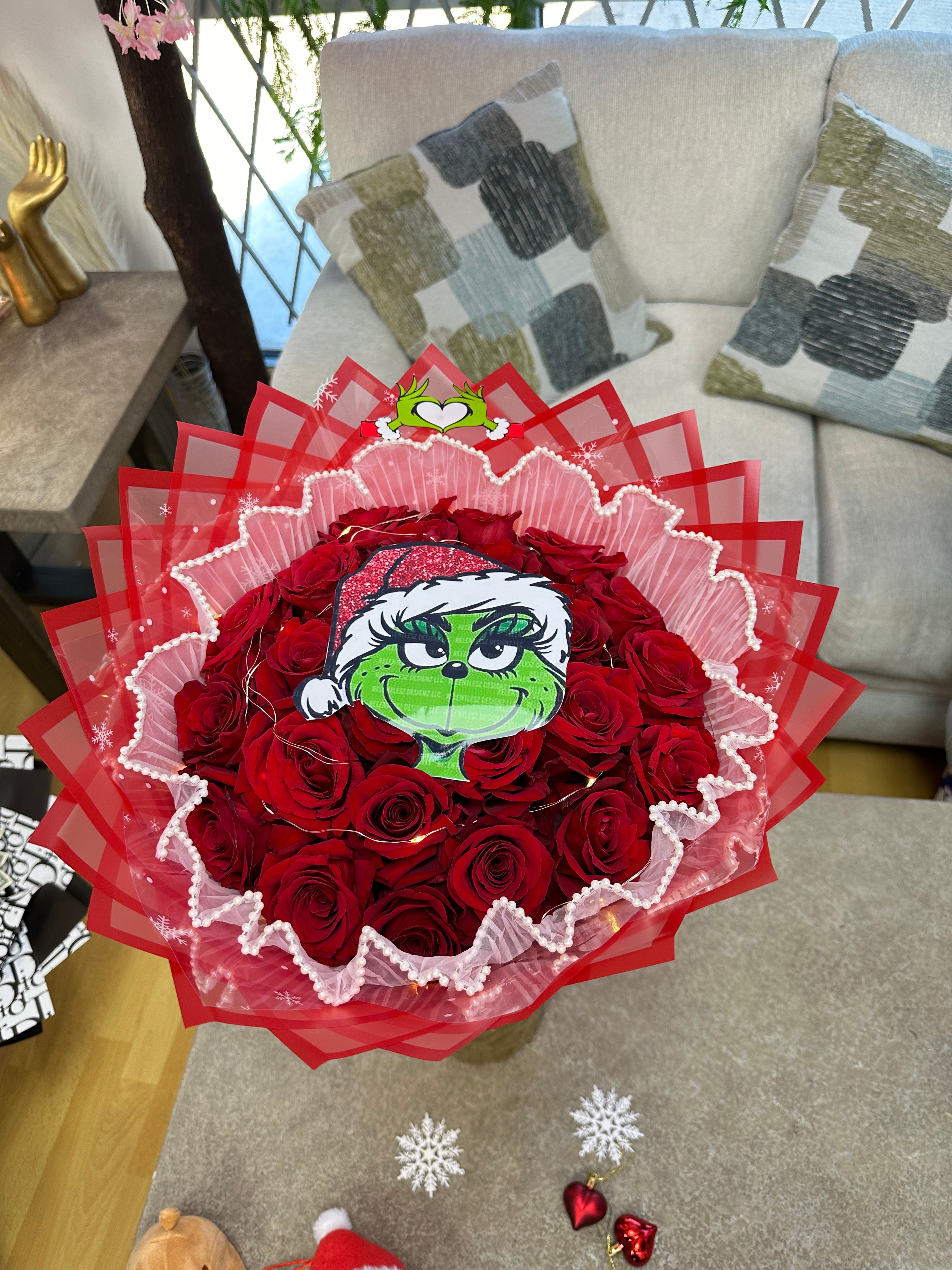 25 Roses Grinch Christmas Bouquet