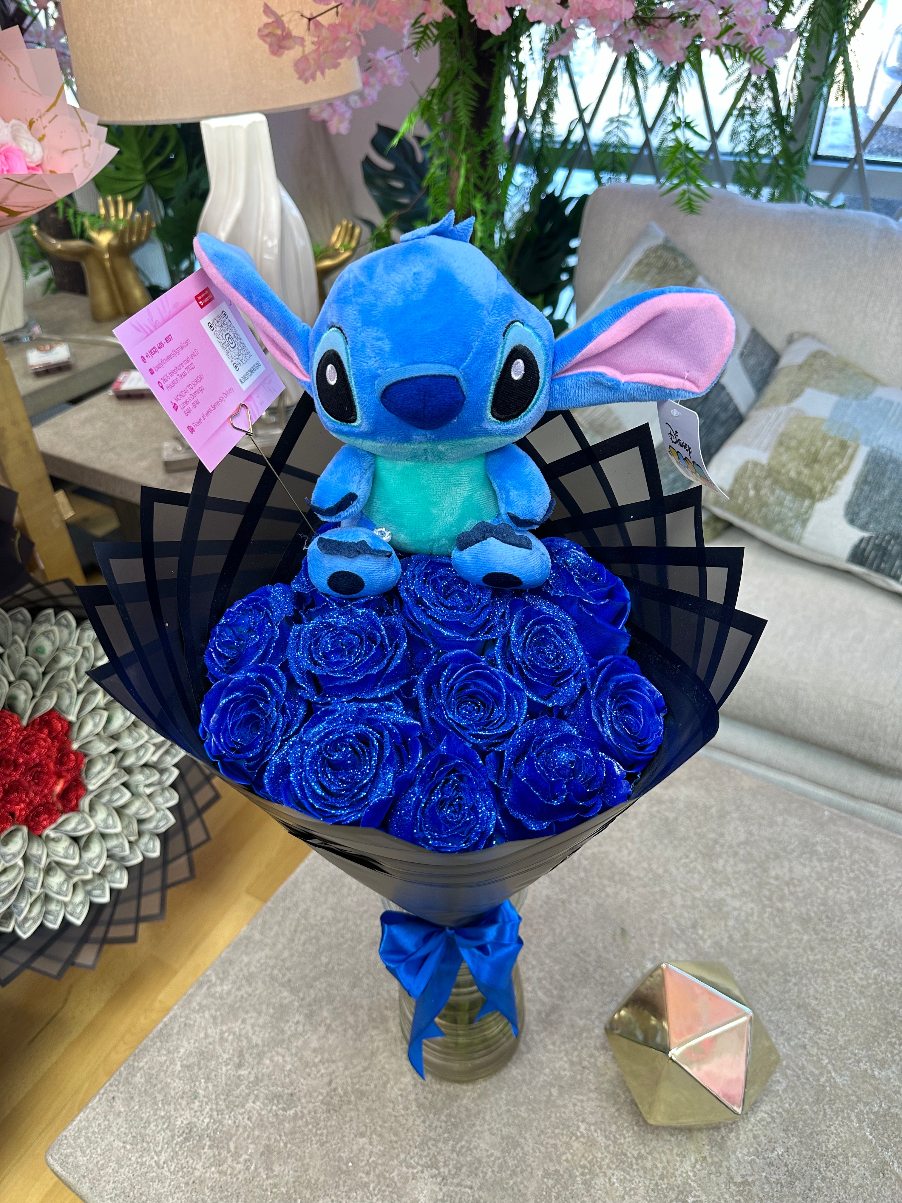 12 Blue Roses