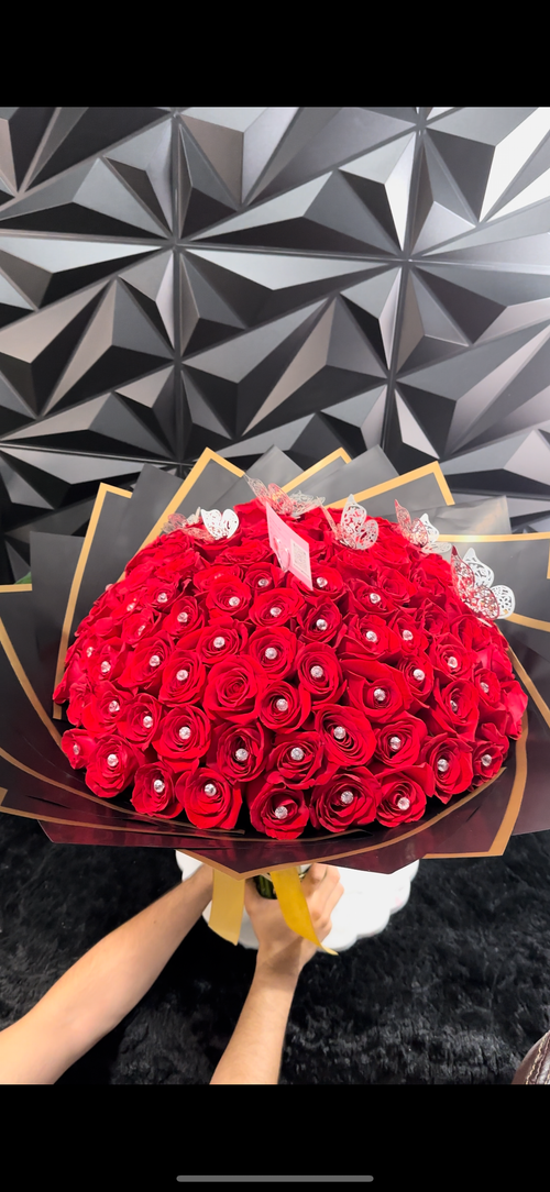 Ramo de 100 rosas