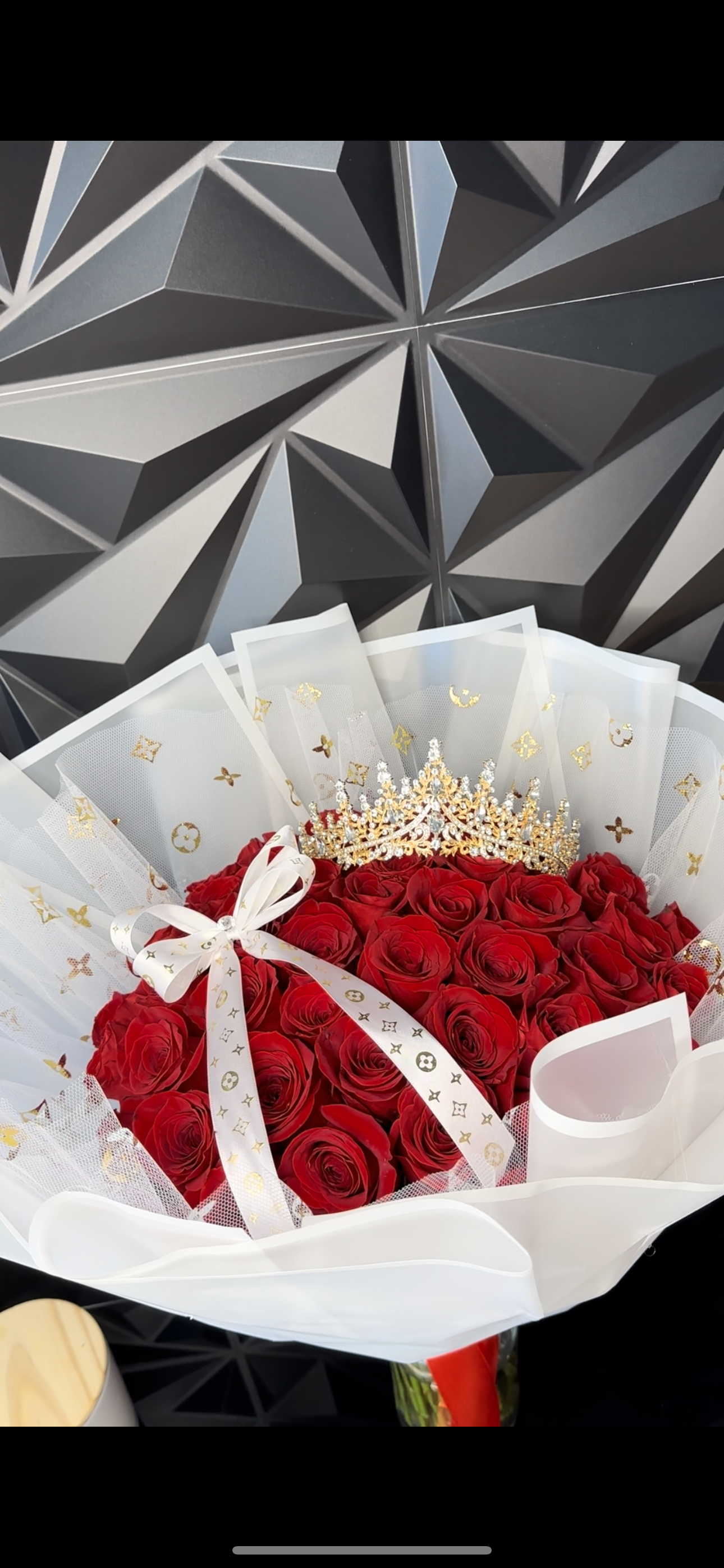 25 Red Roses (Lv Mesh)