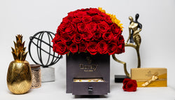 75 Roses Chest Box