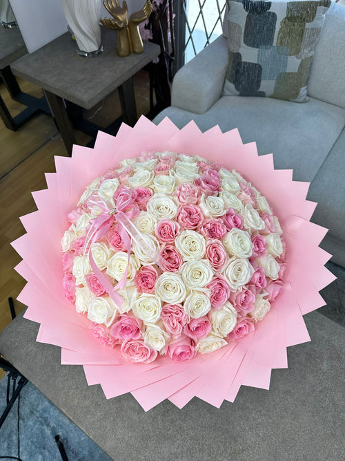 100 Pink & White Roses