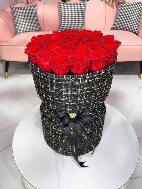 Coture 25 everlasting bouquet