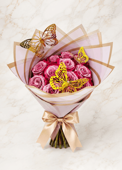 12 rosas moradas