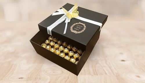 Caja cuadrada de Ferrero