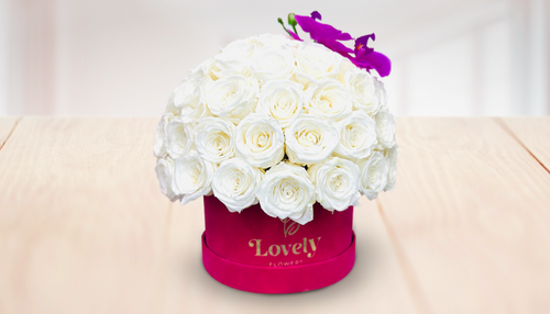 Caja redonda de 50 rosas (Rosa eterna)